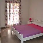 Anna Apartment *